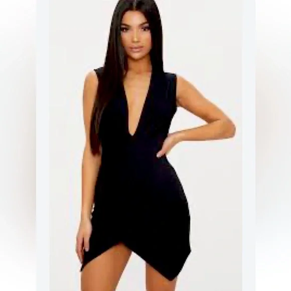 PrettyLittleThing Black Plunge Pointy Hem Wrap Bodycon Dress - size 0 (XS) - Picture 1 of 8